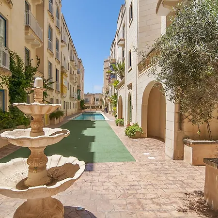 Misrah il-Fliegu - F7 Apartment Għajnsielem